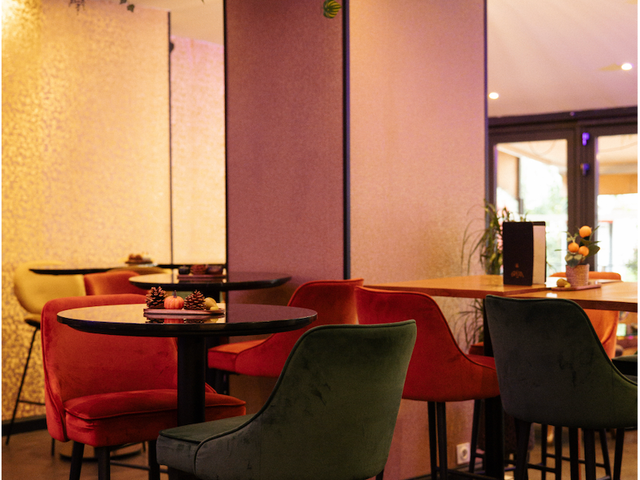 OPÉRA CAFÉ Tables hautes